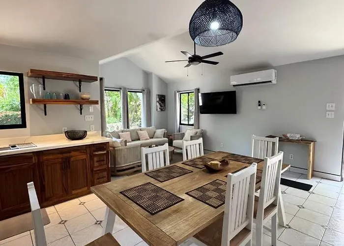 Private 2 Bedroom With Pool Near El *