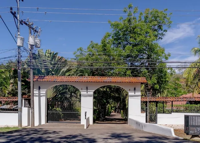 Villa Private 2 Bedroom With Pool Near El *